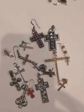 Source Unknown Multicolor Cross Pendant and Charm Mix